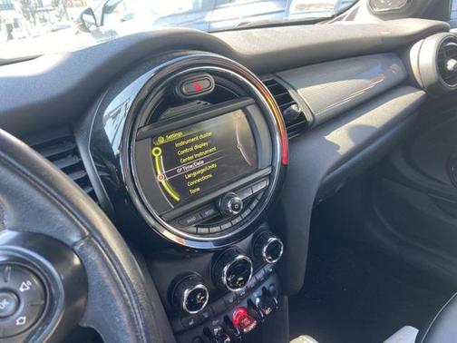 2016 MINI Convertible Cooper