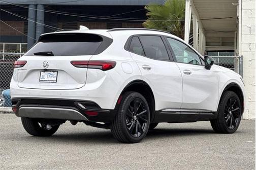 2023 Buick Envision Essence FWD