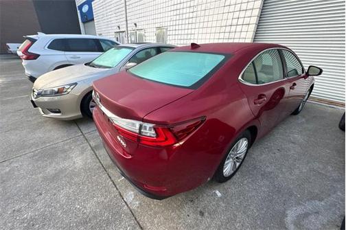 2016 Lexus ES 350 Base