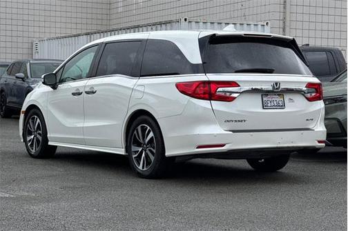 2019 Honda Odyssey Elite