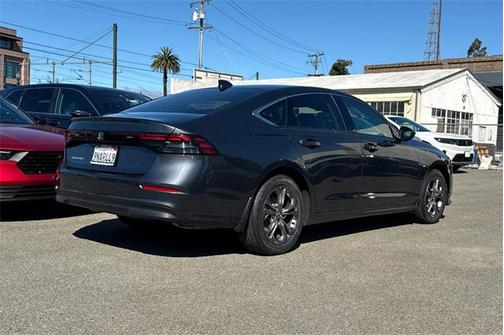 2024 Honda Accord EX 1.5T