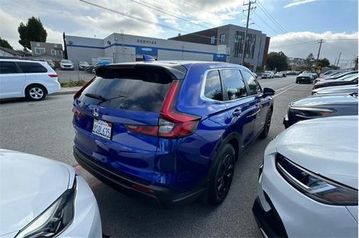 2025 Honda CR-V LX 2WD