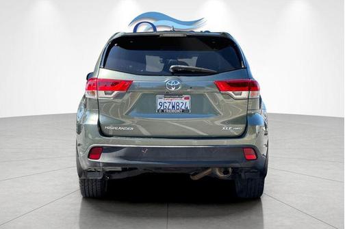 Alumina Jade Metallic 2018 Toyota Highlander XLE