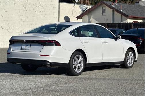 2025 Honda Accord LX 1.5T