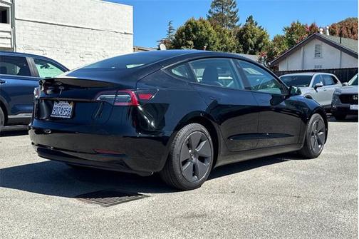2023 Tesla Model 3 Standard Range