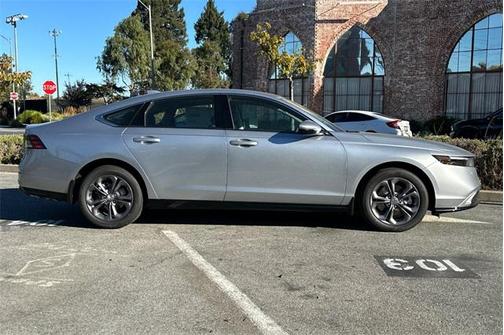 2025 Honda Accord Hybrid EX-L