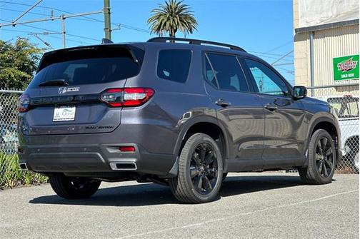 2025 Honda Pilot Black Edition