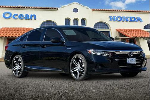 2022 Honda Accord Hybrid Touring