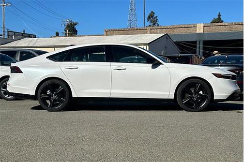 2025 Honda Accord Hybrid Base