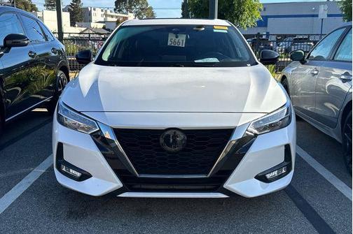 Aspen White TriCoat Pearl 2022 Nissan Sentra SR