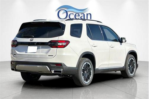 2026 Honda Pilot Touring 8-Passenger