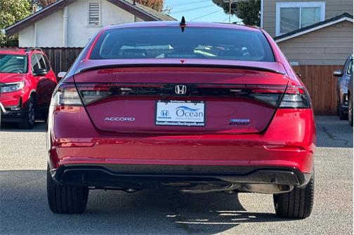 2025 Honda Accord Hybrid Base