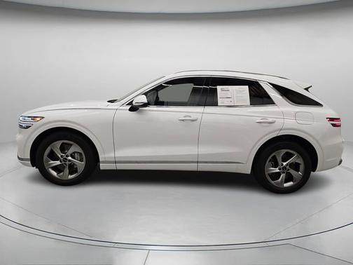 2026 Genesis GV70 2.5T