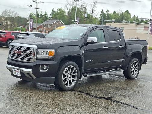 Carbon Black Metallic 2020 GMC Canyon 4WD Crew Cab 128" Denali