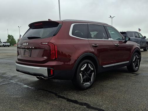 Dawning Red 2023 Kia Telluride S AWD
