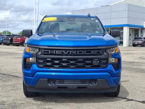 Glacier Blue Metallic 2022 Chevrolet Silverado 1500 2WD Crew Cab 147" Custom