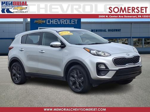 Sparkling Silver 2022 Kia Sportage LX AWD