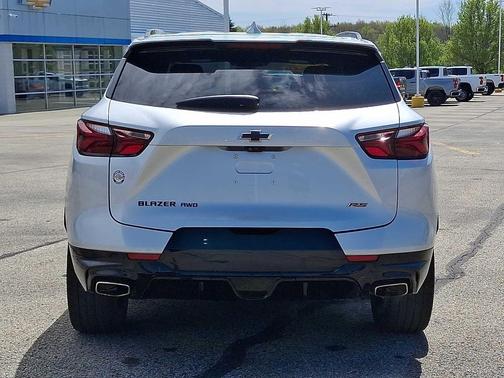 Silver Ice Metallic 2021 Chevrolet Blazer RS