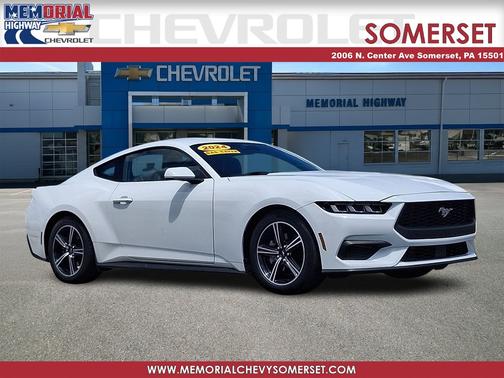 Oxford White 2024 Ford Mustang EcoBoost Fastback