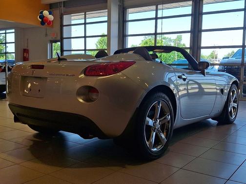 2007 Pontiac Solstice 2dr Convertible GXP