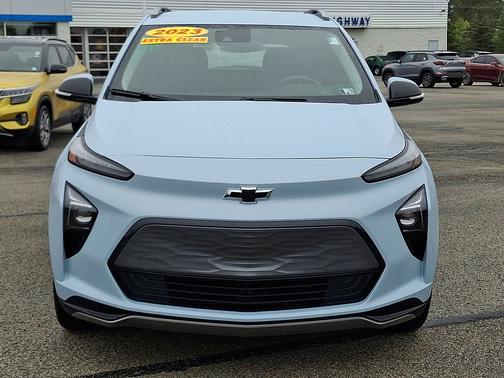 Ice Blue Metallic 2023 Chevrolet Bolt EUV FWD 4dr LT