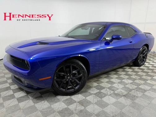 2022 Dodge Challenger SXT