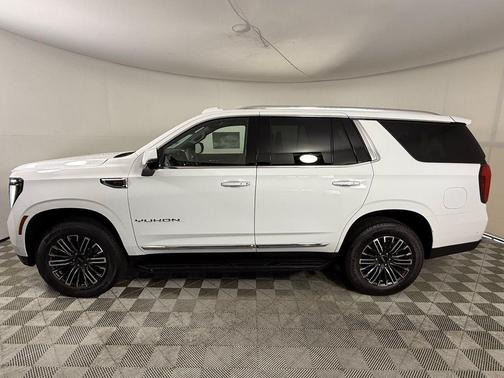 2025 GMC Yukon Elevation