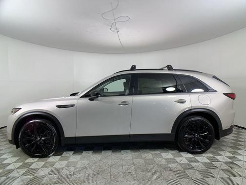 2025 Mazda CX-90 Premium
