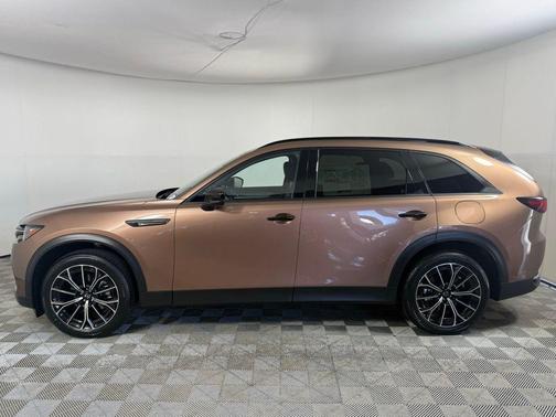 2025 Mazda CX-70 PHEV Premium Plus Package
