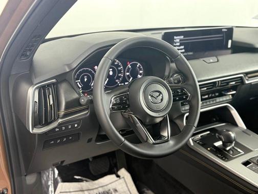 2025 Mazda CX-70 PHEV Premium Plus Package