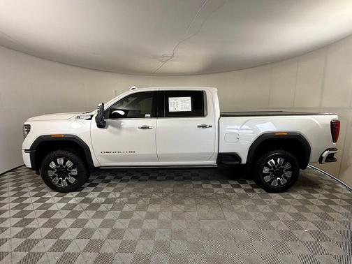 2024 GMC Sierra 2500 Denali