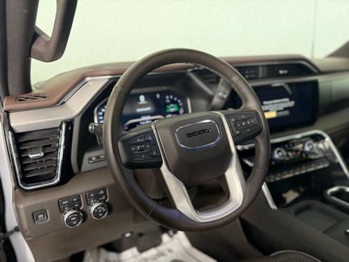 2024 GMC Sierra 2500 Denali