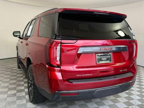 2024 GMC Yukon AT4