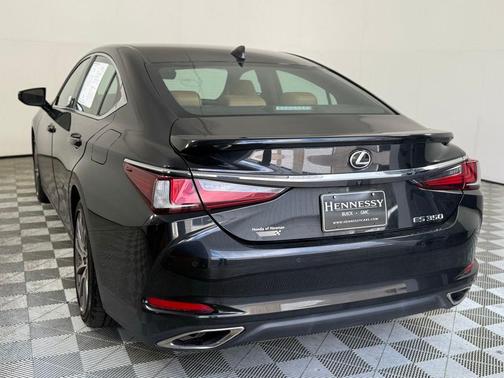 2020 Lexus ES 350 Base