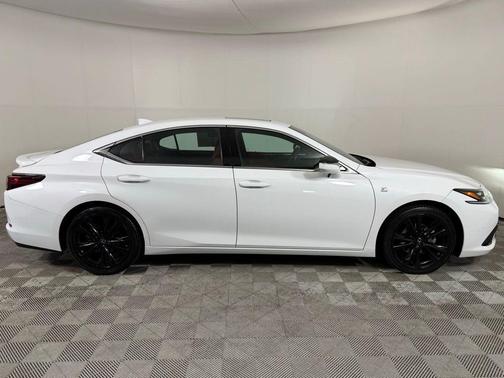 2022 Lexus ES 350 F Sport