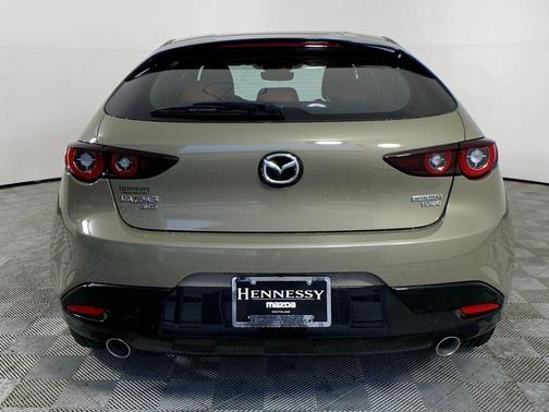2024 Mazda Mazda3 2.5 Carbon Turbo
