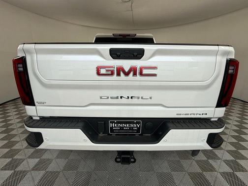 2025 GMC Sierra 2500 Denali