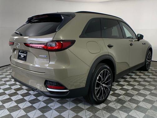 2025 Mazda CX-70 CX-70