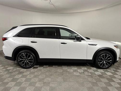 2025 Mazda CX-70 PHEV Premium Plus Package