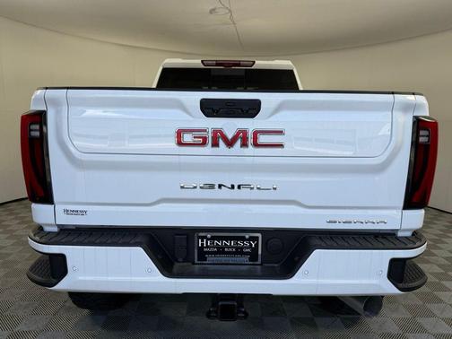 2025 GMC Sierra 2500 Denali