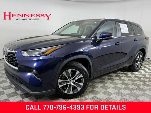 2023 Toyota Highlander XLE