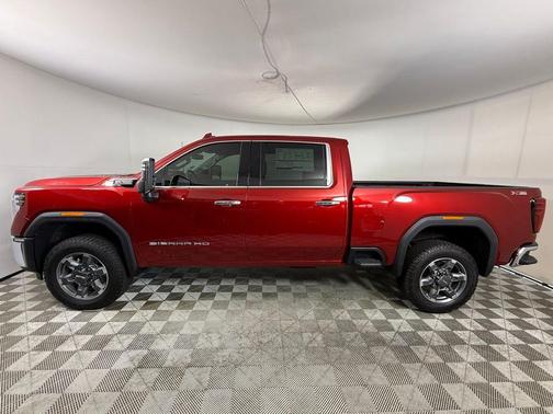 2025 GMC Sierra 2500 SLT