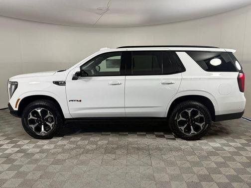 2025 GMC Yukon AT4