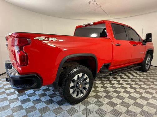 2024 Chevrolet Silverado 2500 Custom