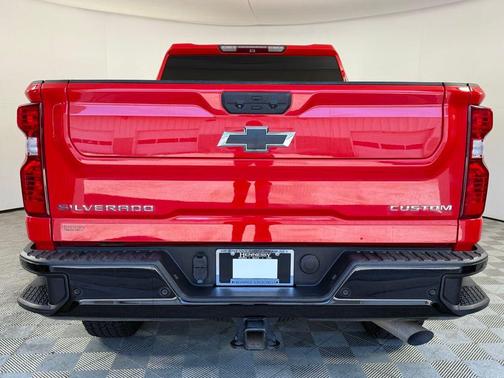 2024 Chevrolet Silverado 2500 Custom
