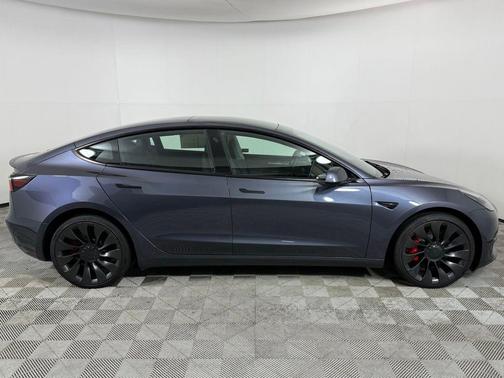 2023 Tesla Model 3 Performance