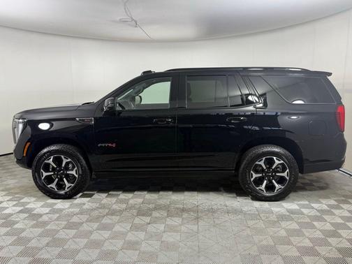 2025 GMC Yukon AT4