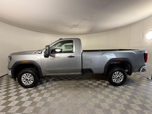 2025 GMC Sierra 2500 Pro