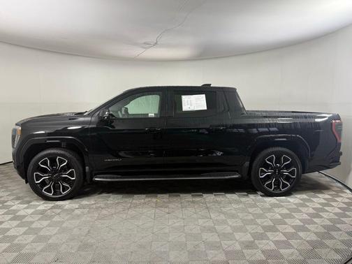 2025 GMC Sierra EV Denali
