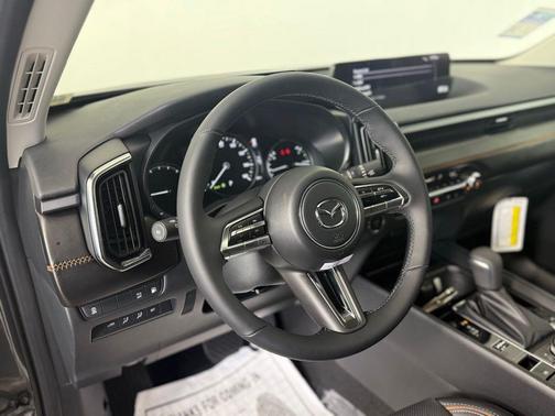 2025 Mazda CX-50 Hybrid Premium Plus Package